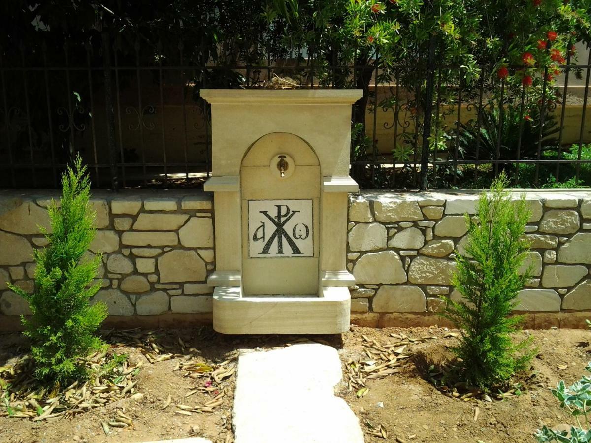 Father'S House In Kissamos Korfalonas Exterior foto
